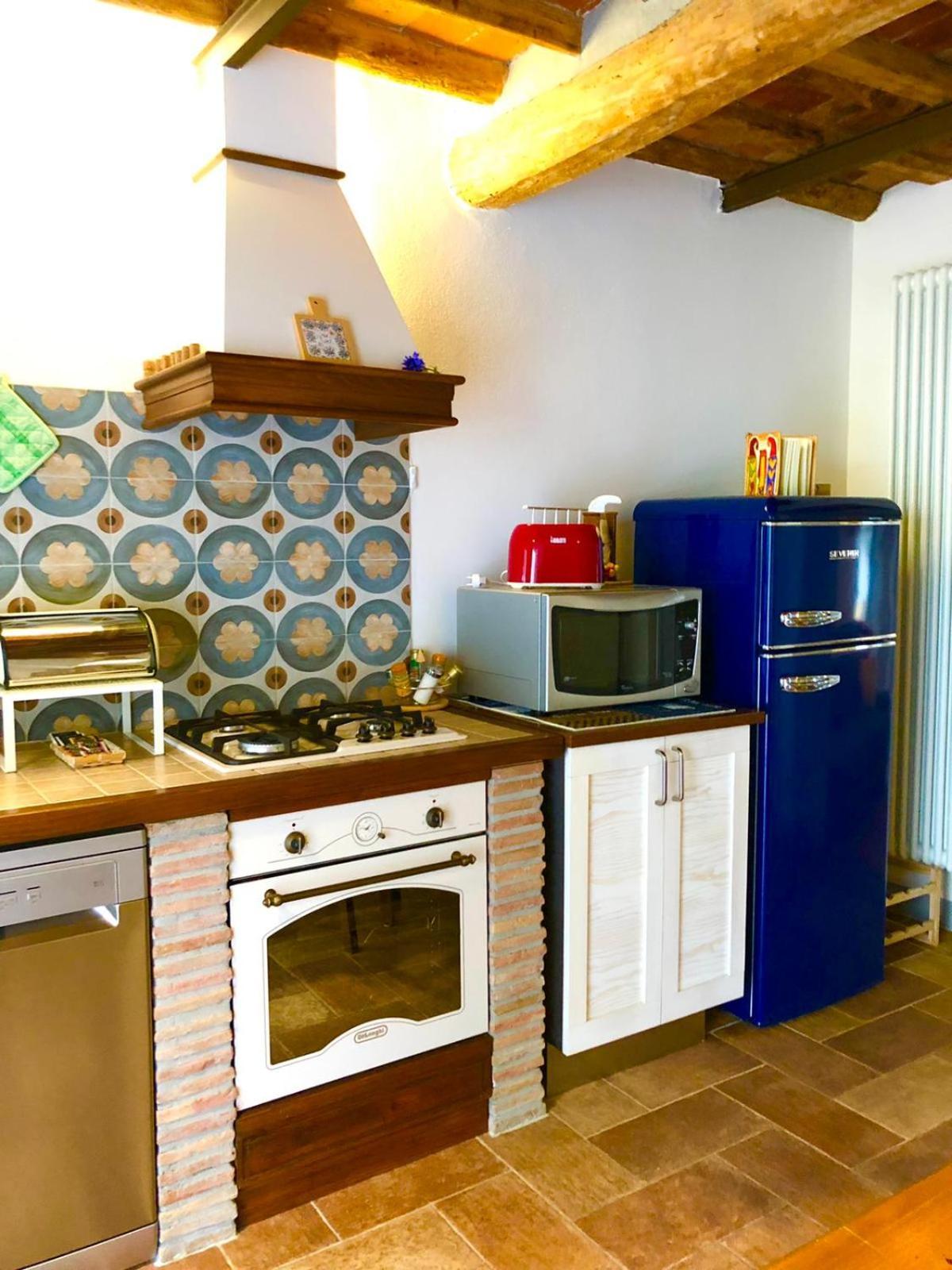 Intero Alloggio Campagna Lucca Капанари Екстериор снимка