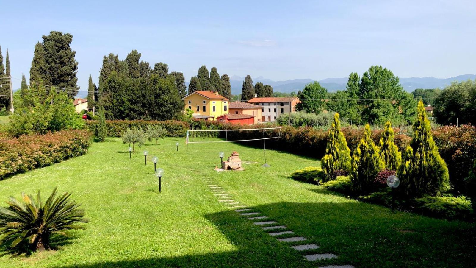 Intero Alloggio Campagna Lucca Капанари Екстериор снимка