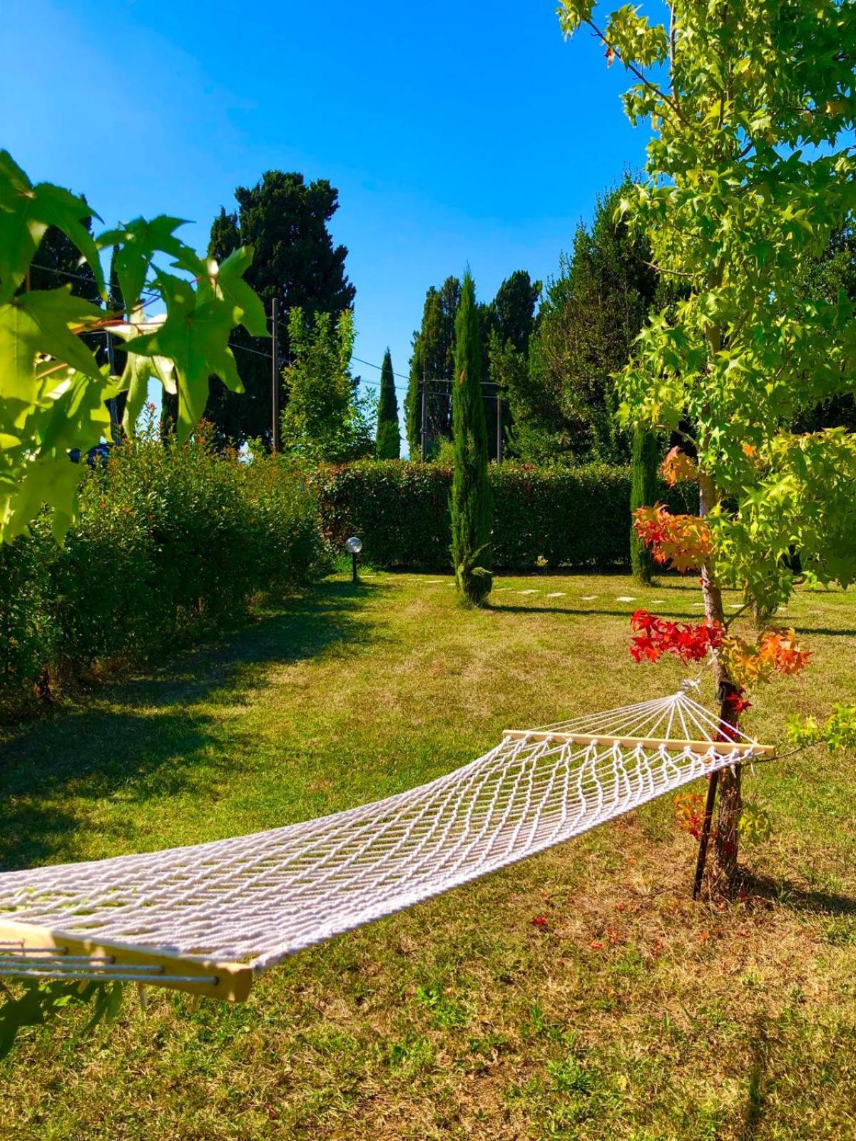 Intero Alloggio Campagna Lucca Капанари Екстериор снимка