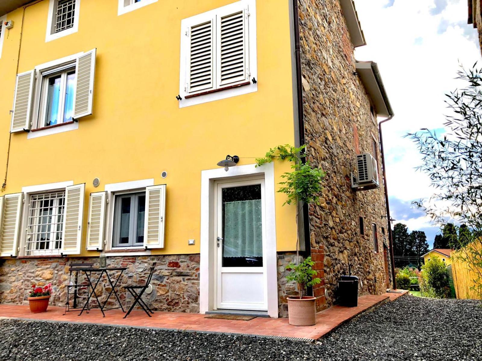 Intero Alloggio Campagna Lucca Капанари Екстериор снимка